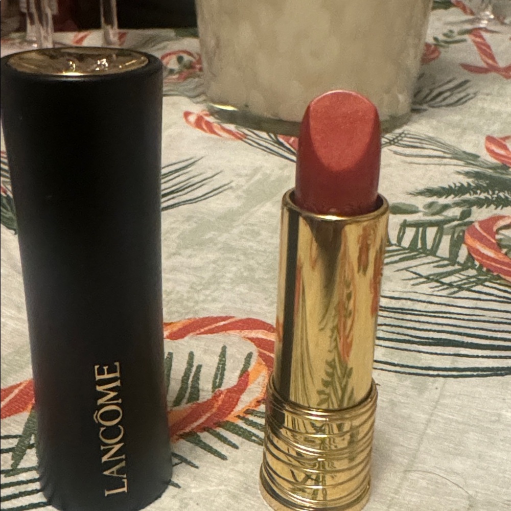 Lancome L'Absolu Rouge Cream Lipstick - Call Me Sienna - Picture 3 of 3